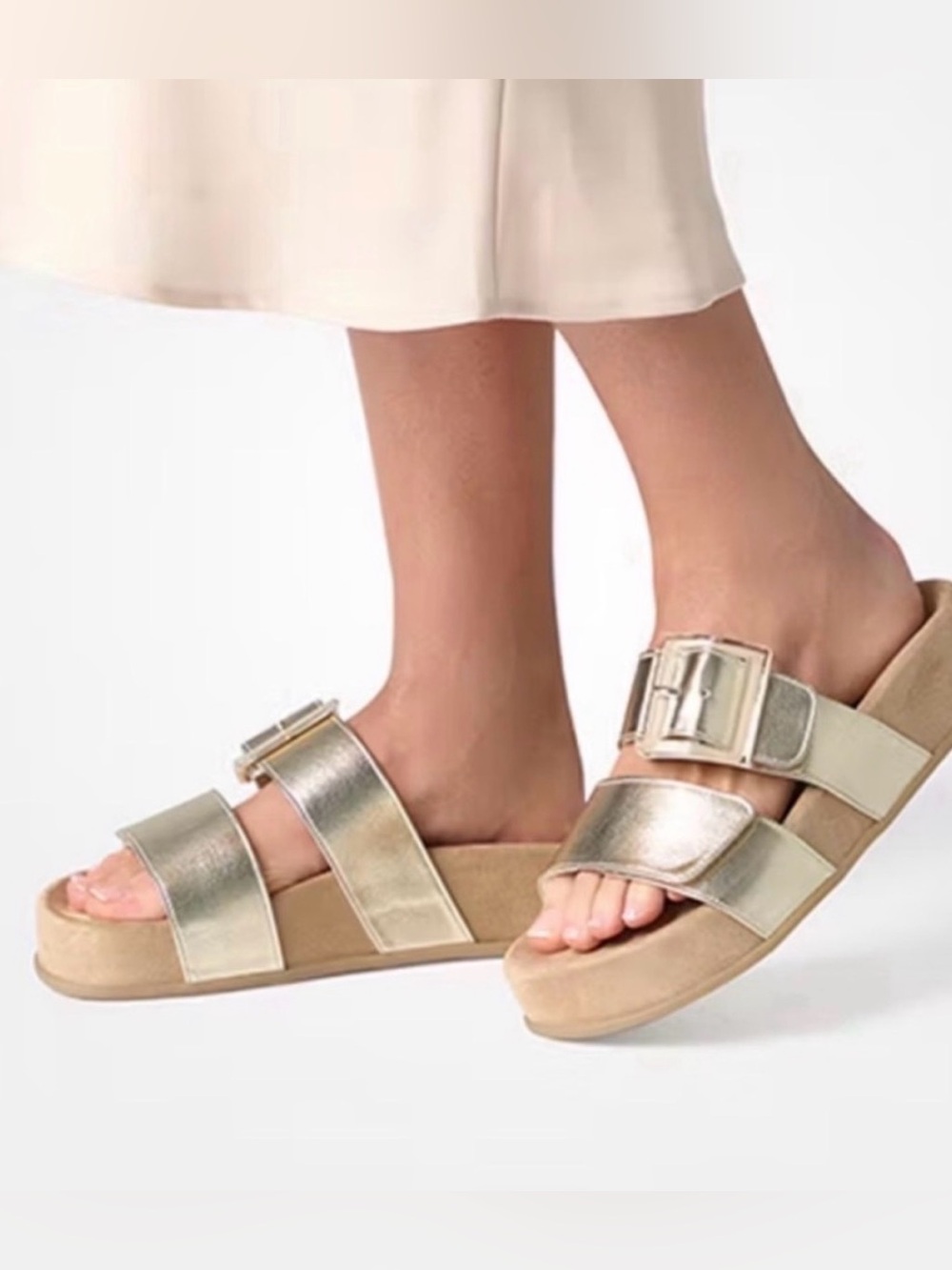 NEW Paul Green Aloha slides sandals metallic gold 8.5 floor model platform
